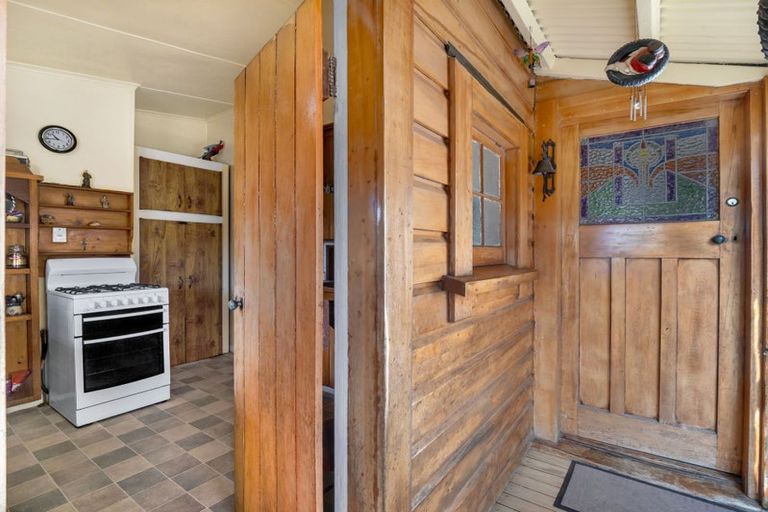 Photo of property in 140 Gonville Avenue, Gonville, Whanganui, 4501