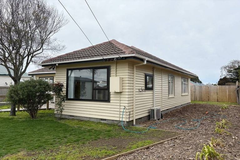 Photo of property in 212 Burwood Road, Burwood, Christchurch, 8083