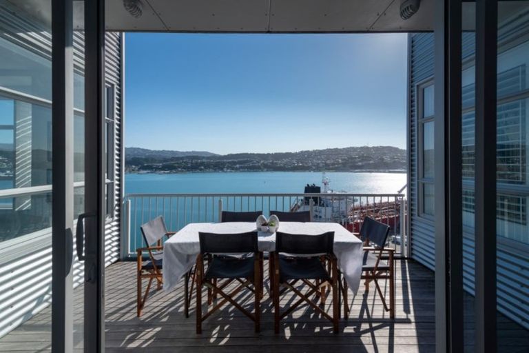 Photo of property in 7a Aranui Street, Miramar, Wellington, 6022