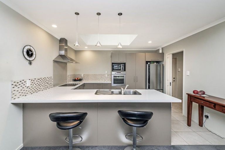 Photo of property in 18 Globe Bay Drive, Templeton, Christchurch, 8042