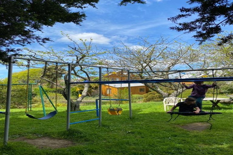 Photo of property in 10/457 Swanson Road, Ranui, Auckland, 0612