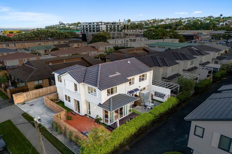Photo of property in 28a Inverness Road, Browns Bay, Auckland, 0630