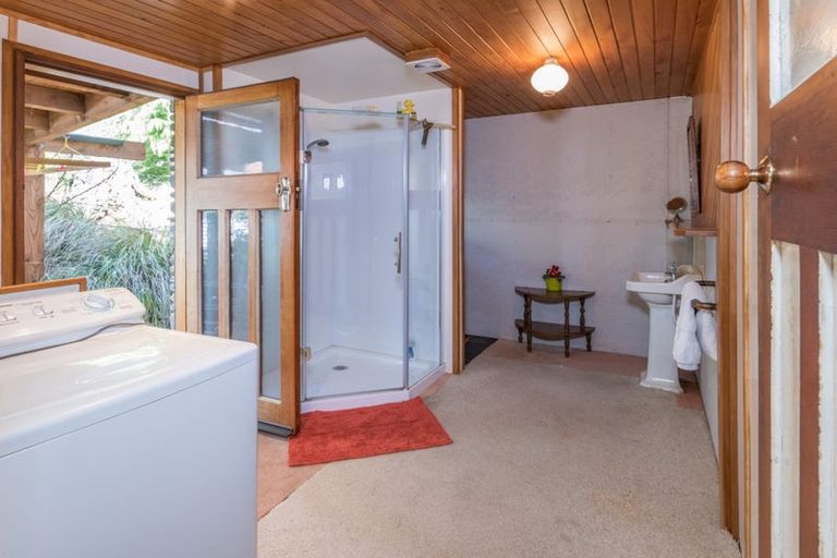 Photo of property in 50 Main Road, Luggate, Cromwell, 9383