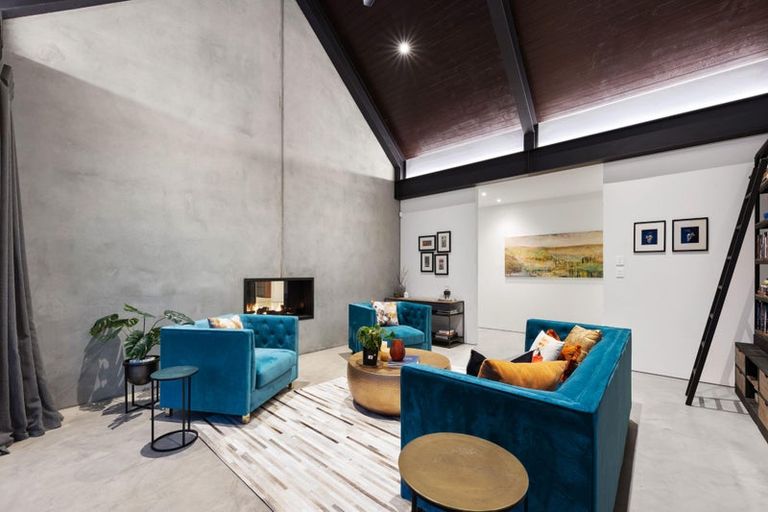 Photo of property in 104 Stoneridge Terrace, Whitford, Manurewa, 2576