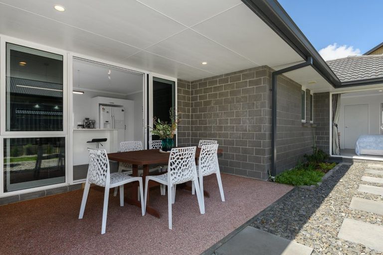 Photo of property in 9 Blacklock Road, Pyes Pa, Tauranga, 3112