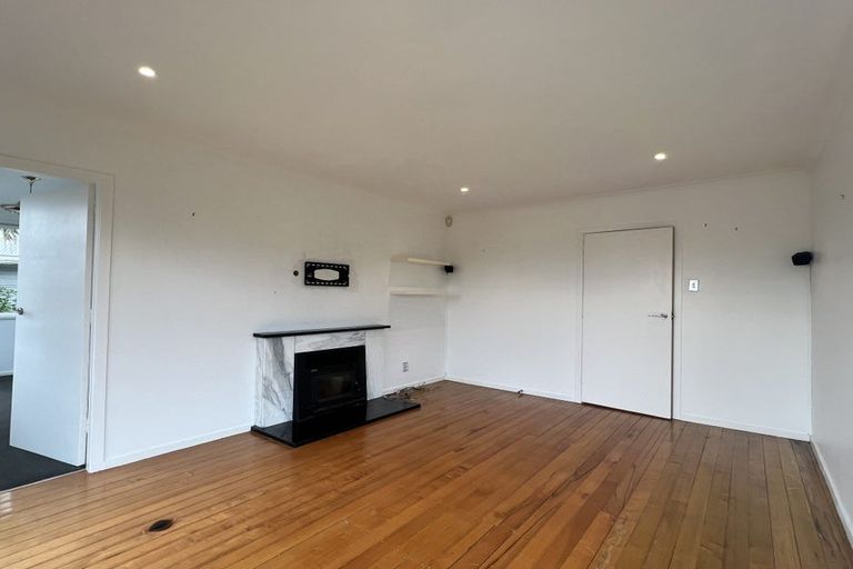 Photo of property in 2 Leander Road, Bayswater, Auckland, 0622