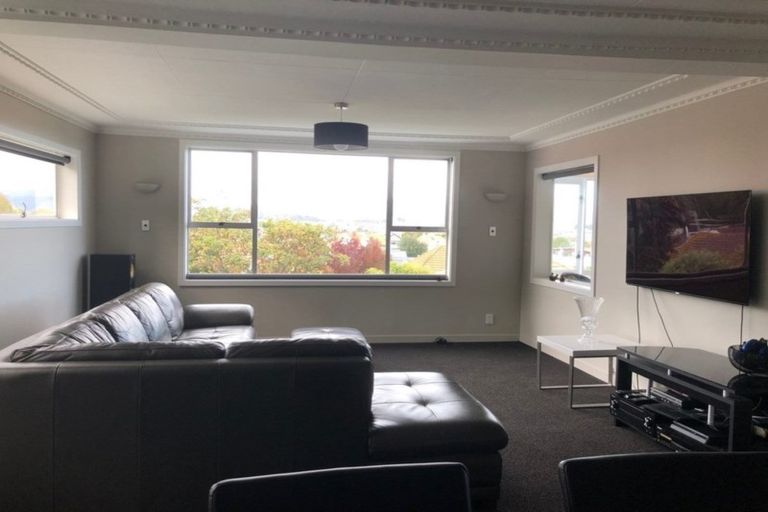 Photo of property in 27 Motu Street, Saint Clair, Dunedin, 9012