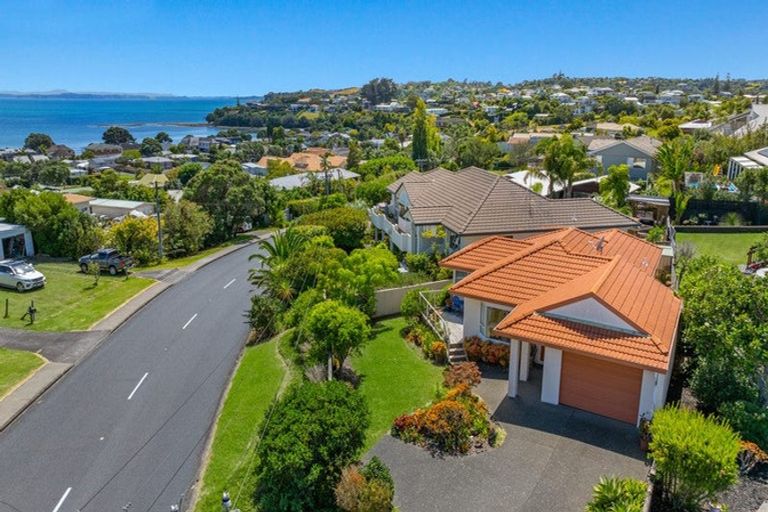 Photo of property in 3 Beach Road, Manly, Whangaparaoa, 0930