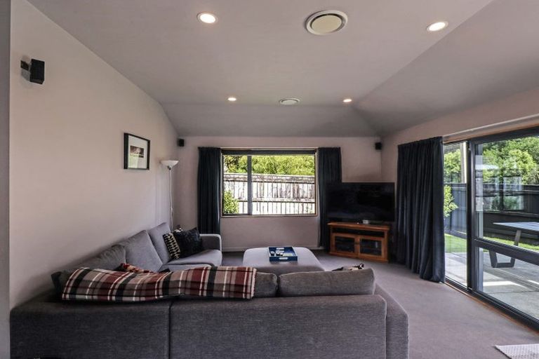 Photo of property in 186 Plateau Road, Te Marua, Upper Hutt, 5018