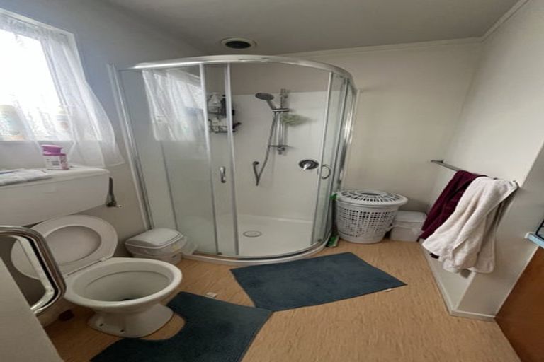 Photo of property in 9-11 Thimble Lane, Whitby, Porirua, 5024