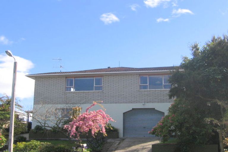 Photo of property in 4 Hammersmith Street, Richmond Heights, Taupo, 3330