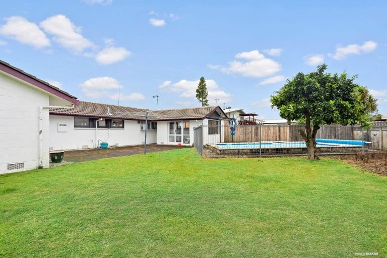 Photo of property in 13 Morrow Avenue, St Andrews, Hamilton, 3200