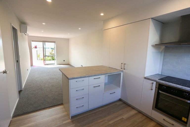 Photo of property in 33 Air Race Lane, Halswell, Christchurch, 8025