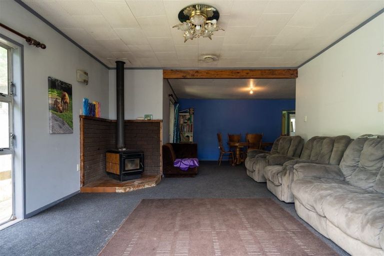 Photo of property in 6 Neumann Street, Kawakawa, 0210