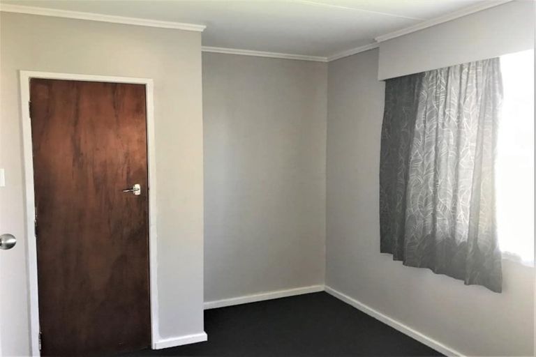 Photo of property in 63 Paul Crescent, Fairfield, Hamilton, 3214