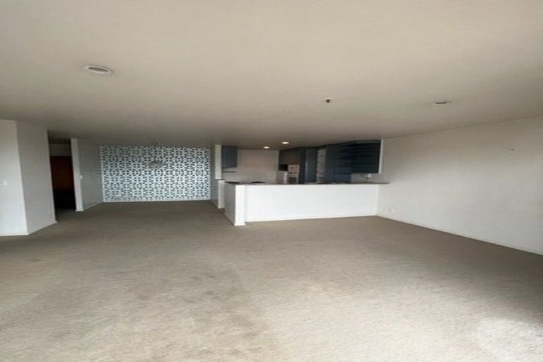 Photo of property in Highgate Towers, 9c/8 Howe Street, Freemans Bay, Auckland, 1011