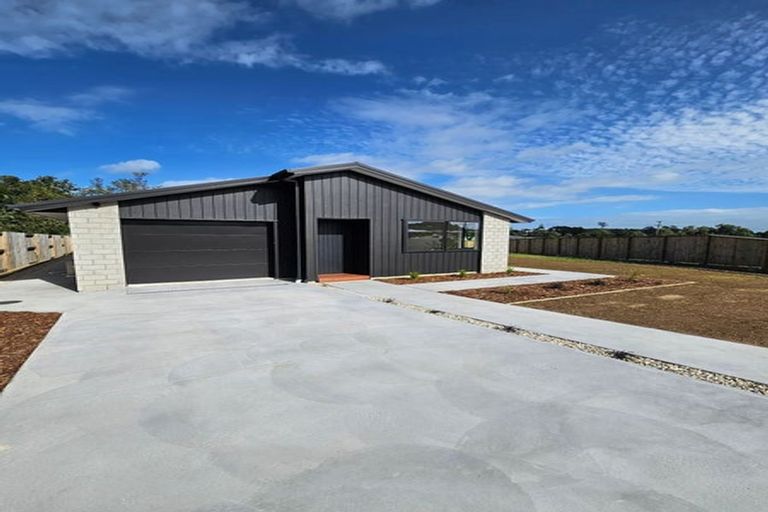 Photo of property in 14 Sunline Crescent, Paeroa, 3600