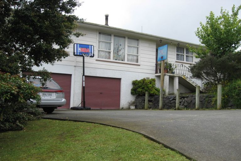 Photo of property in 9 Mountain Road, Morningside, Whangarei, 0110