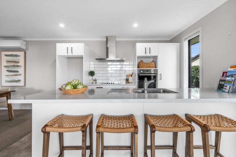 Photo of property in 11 Caldera Crescent, Pyes Pa, Tauranga, 3112