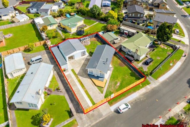Photo of property in 24 President Avenue, Papakura, 2110