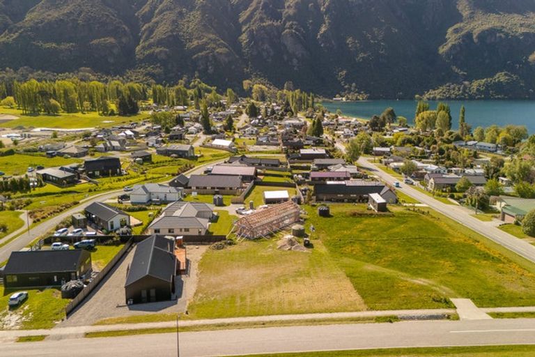 Photo of property in Lakefield Estate, 6 Stradbroke Way, Kingston, 9793