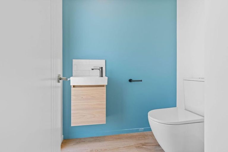 Photo of property in 8 Molly Place, Southbridge, 7602