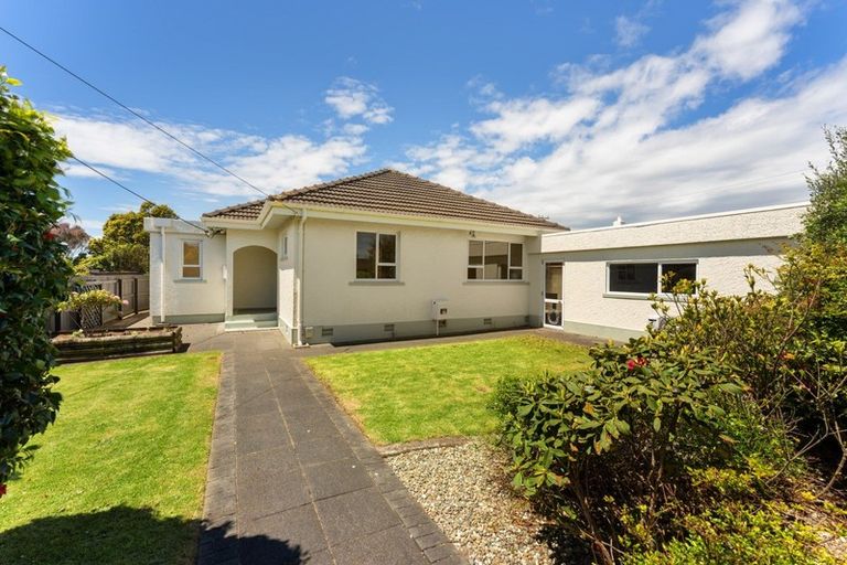 Photo of property in 31 Doone Street, Lynmouth, New Plymouth, 4310