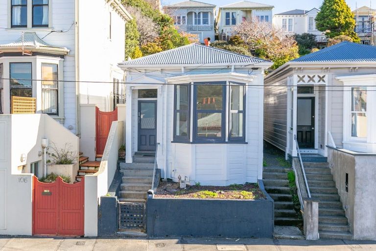 Photo of property in 104 Wallace Street, Mount Cook, Wellington, 6021