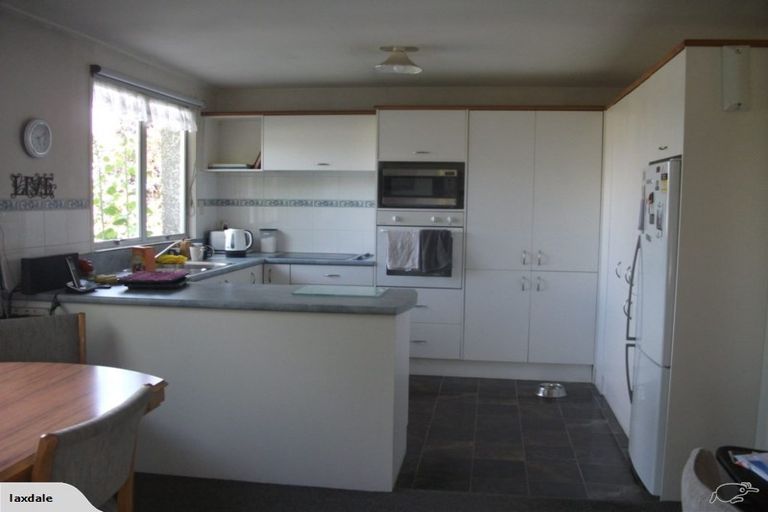 Photo of property in 211 Conyers Street, Strathern, Invercargill, 9812