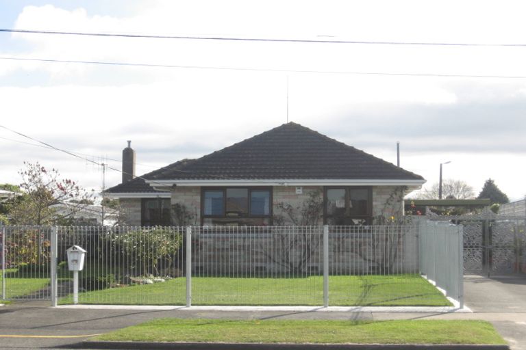Photo of property in 75 Bledisloe Road, Maraenui, Napier, 4110