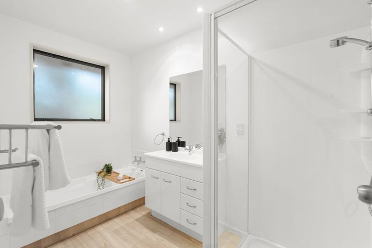 Photo of property in 16 Monet Vale, Rolleston, 7614