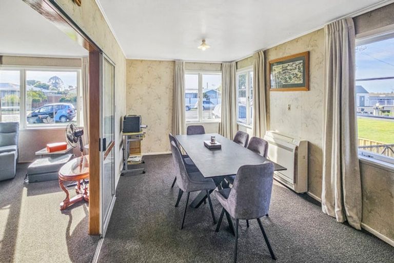 Photo of property in 26 Tucker Lane, Clive, 4102