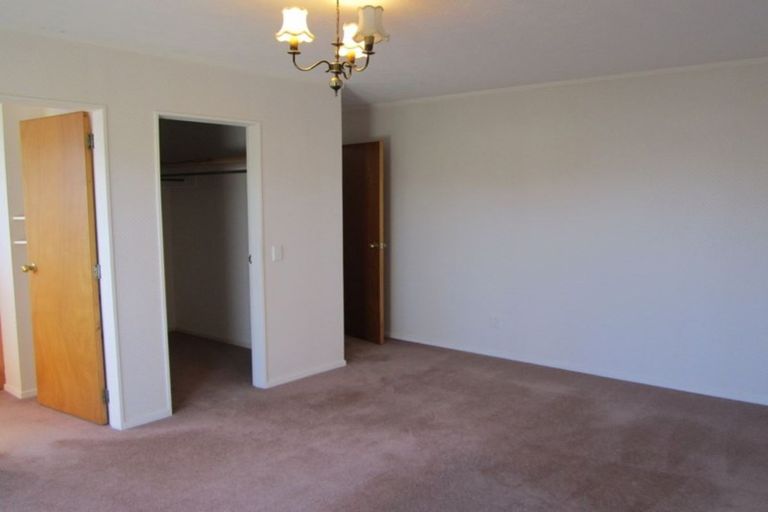 Photo of property in 4 Te Maku Grove, Waikanae, 5036