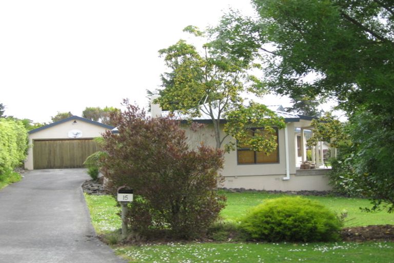 Photo of property in 15 Buttercup Place, Waimauku, 0812