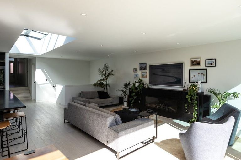 Photo of property in 61 Rose Road, Grey Lynn, Auckland, 1021