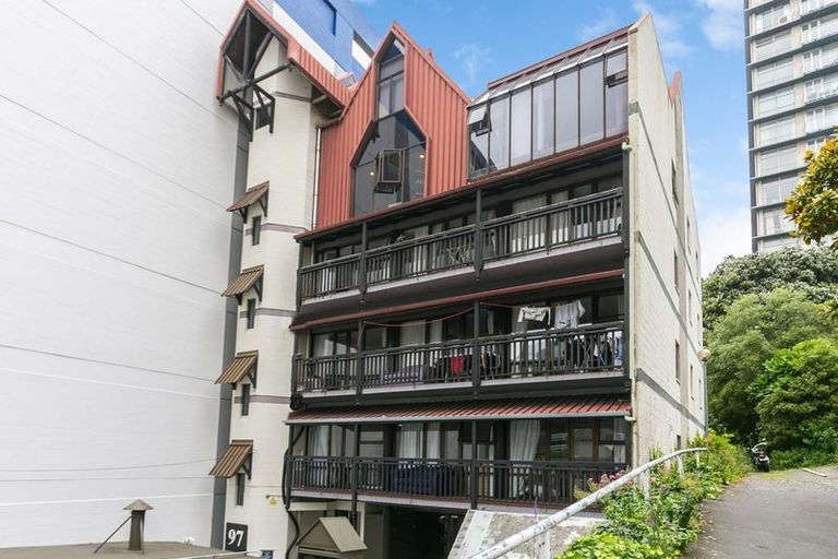 Photo of property in 2/97 Boulcott Street, Wellington Central, Wellington, 6011