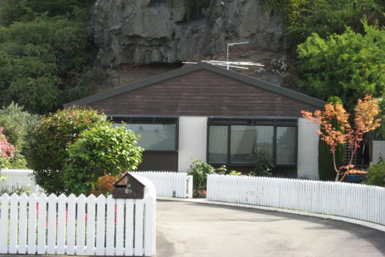 Photo of property in 1/28 Taupata Street, Redcliffs, Christchurch, 8081
