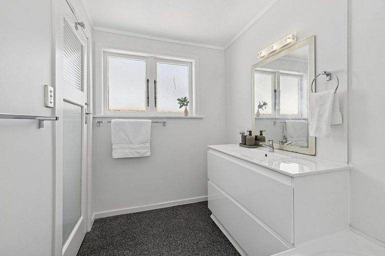 Photo of property in 12 Cockburn Street, Kilbirnie, Wellington, 6022