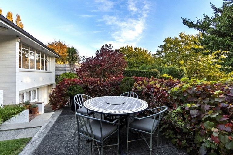 Photo of property in 6 Woodstock Road, Fairfield, Hamilton, 3214