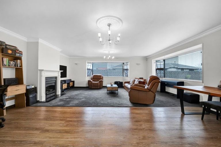 Photo of property in 74 Rata Street, Hawera, 4610