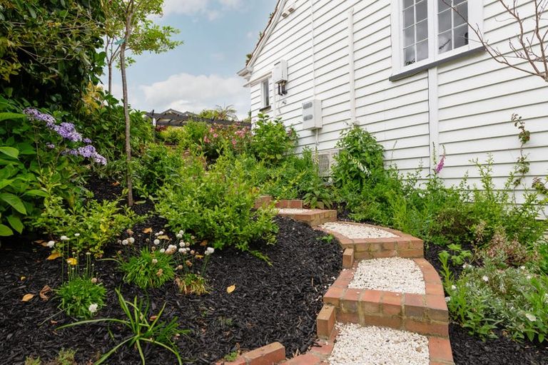 Photo of property in 9 Oakley Avenue, Claudelands, Hamilton, 3214