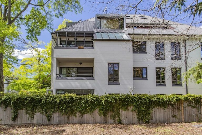 Photo of property in 2/32 Cashel Street, Christchurch Central, Christchurch, 8013