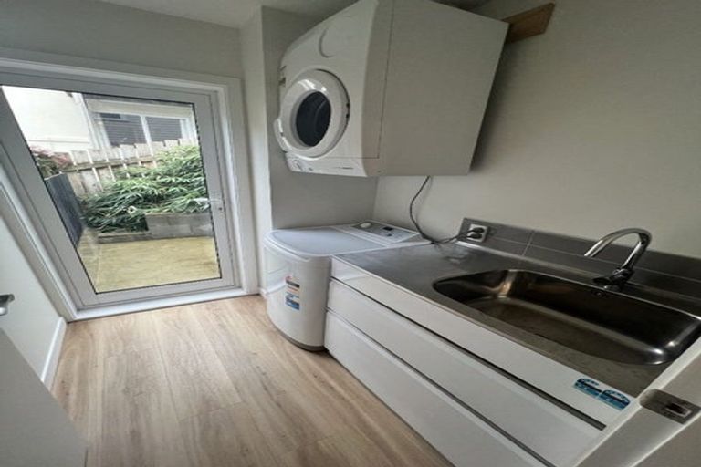 Photo of property in 6/239 Adelaide Road, Newtown, Wellington, 6021