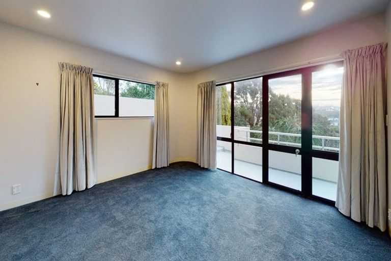 Photo of property in 65 Nevay Road, Miramar, Wellington, 6022