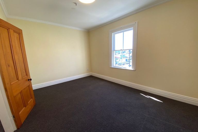 Photo of property in 117 Brougham Street, Mount Victoria, Wellington, 6011