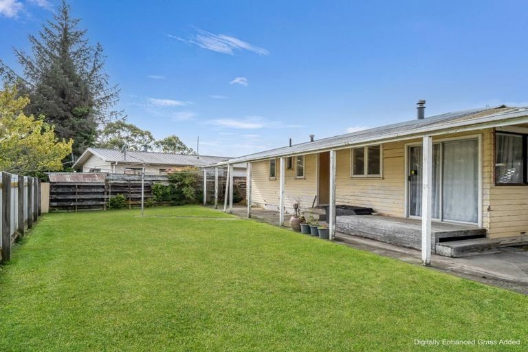 Photo of property in 5 Kouma Place, Fairy Springs, Rotorua, 3015