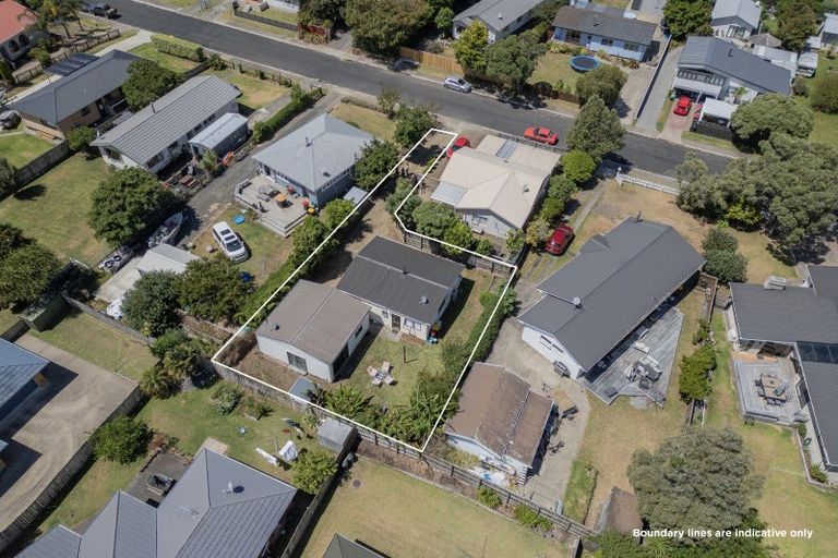 Photo of property in 20b Nicholas Avenue, Whitianga, 3510