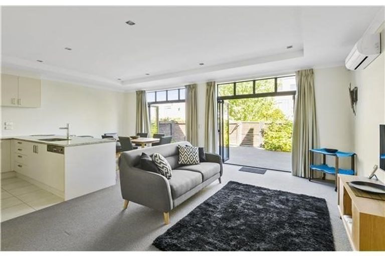 Photo of property in 4 Millcreek Lane, Northwood, Christchurch, 8051