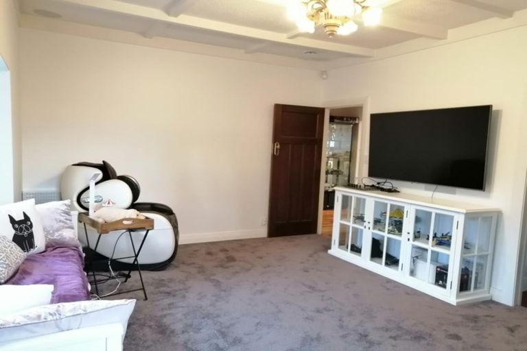 Photo of property in 8 Harrison Avenue, Belmont, Auckland, 0622