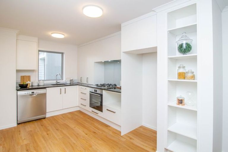 Photo of property in 6/87 Victoria Street, Alicetown, Lower Hutt, 5010